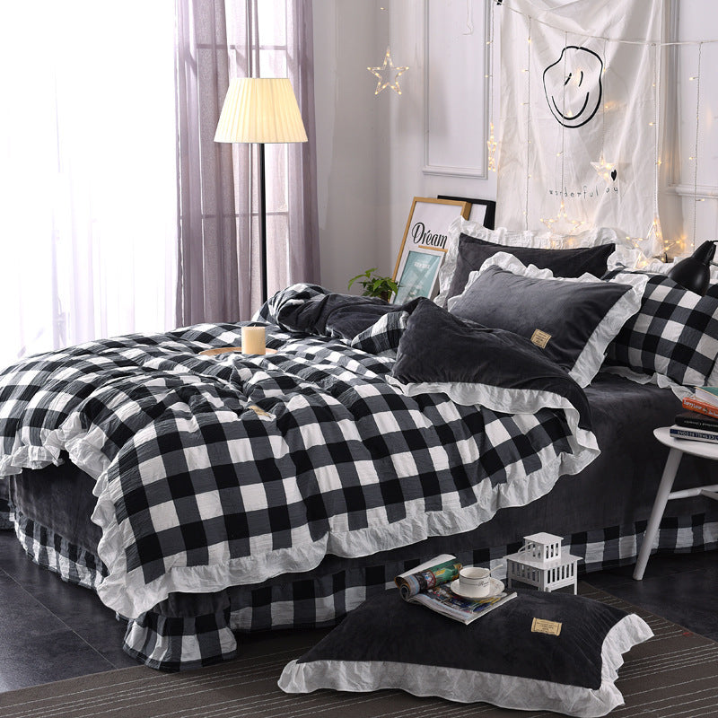 4-Piece Lattice Bed Set – Soft Duvet Cover, Sheets & Pillowcases