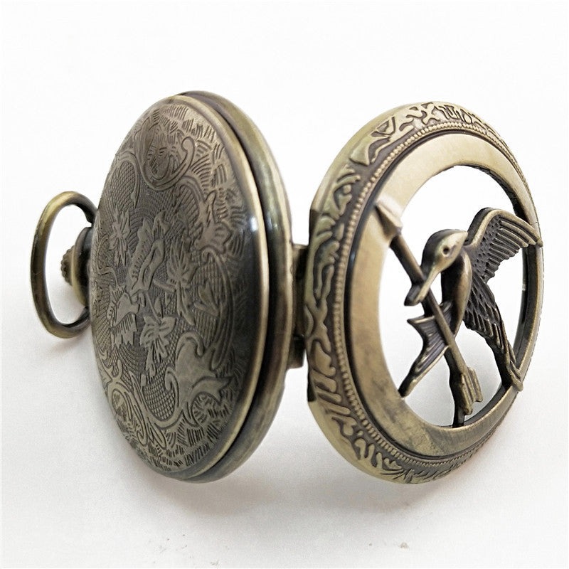 Elegant Vintage Pocket Watch – Retro Bird & Arrow Design Gift Idea"