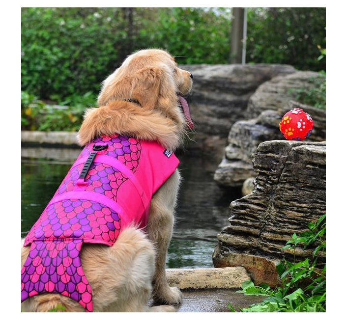 Outdoor Life Jackets for your fur babies
