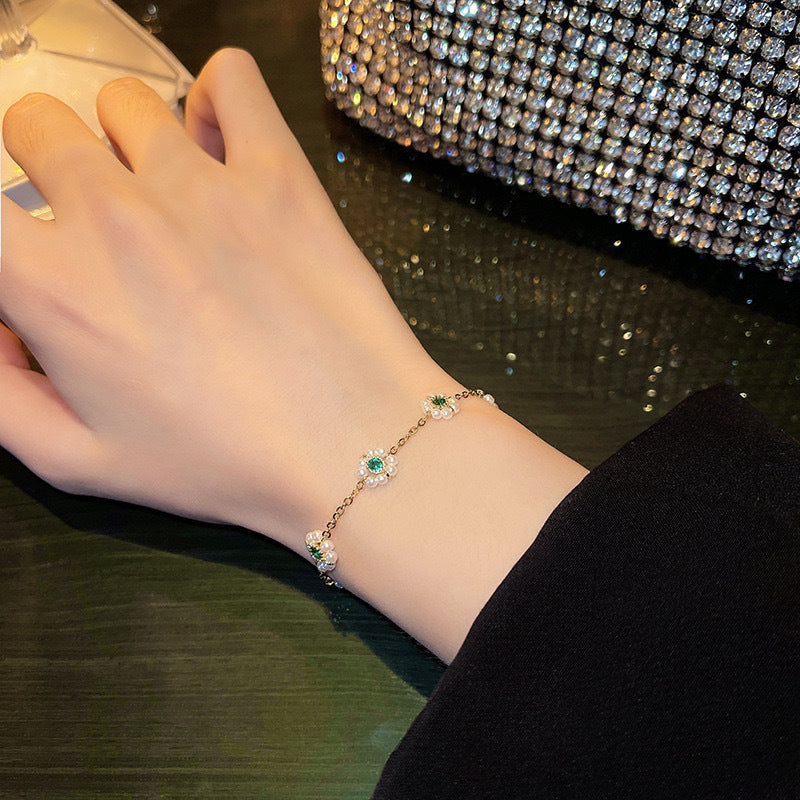 Pearl Flower Bracelet – Elegant All-Match Adjustable Chain for Women"