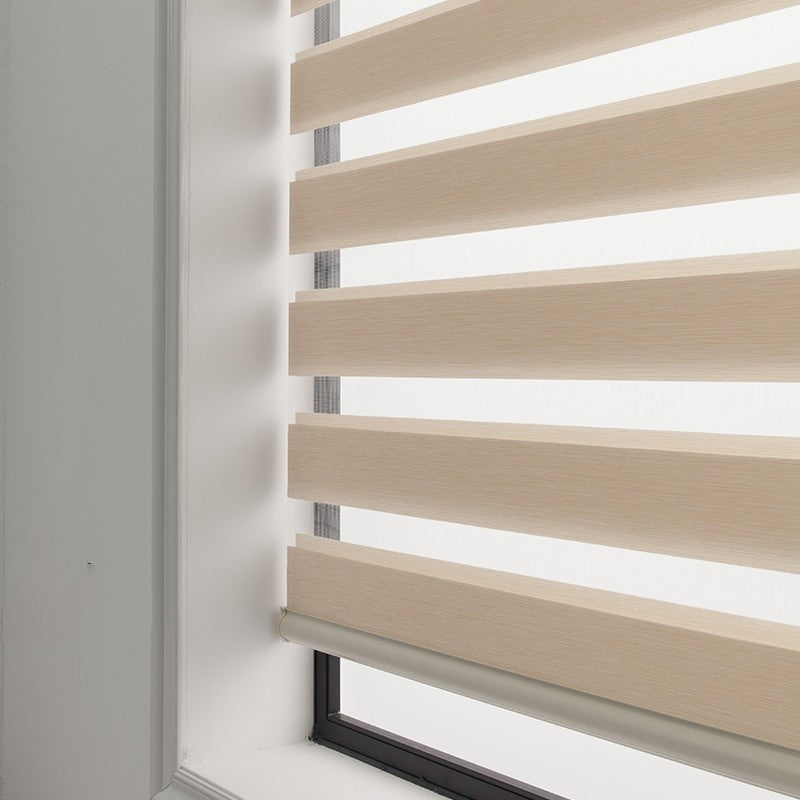 Modern Sheer Roll-Up Blinds– Soft Gauze Design