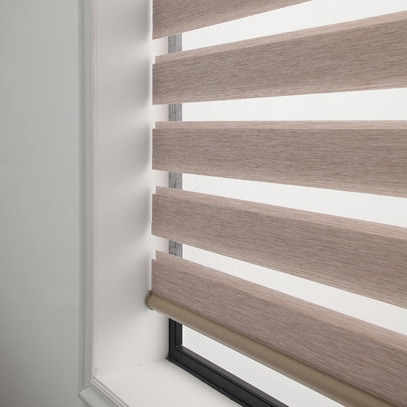 Modern Sheer Roll-Up Blinds– Soft Gauze Design