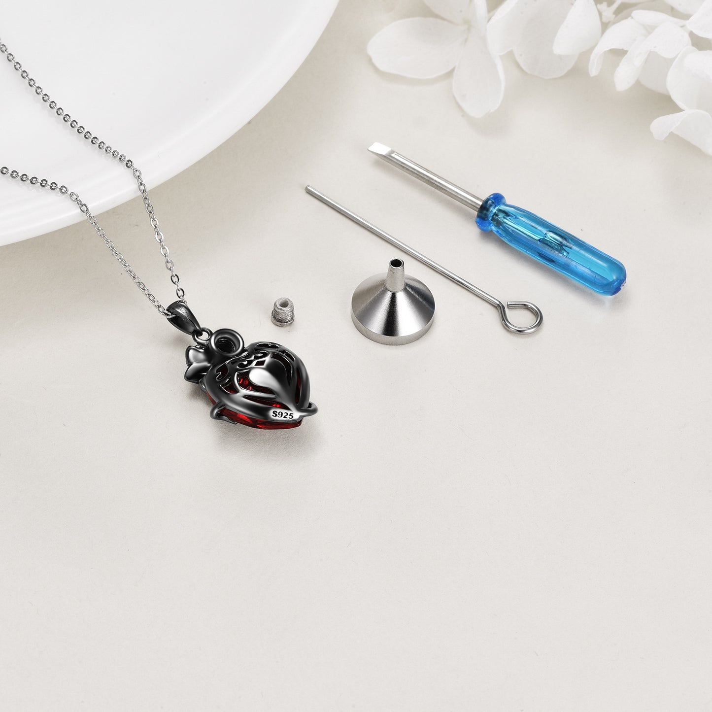 Sterling silver heart rose urn pendant for ashes necklace with small tools for filling ashes