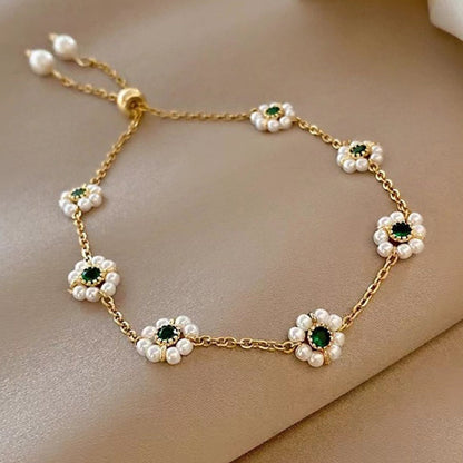 Pearl Flower Bracelet – Elegant All-Match Adjustable Chain for Women"