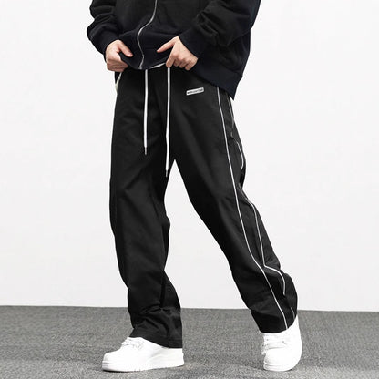 Men's Loose Cargo Pants with Side Pocket for Comfort, ideal as men's comfortable jogger pants